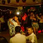 mejores clases de baile privadas y grupales en medellin, con los mejores instructores de salsa y bachata de medellin. Best salsa and bachata lessons in Medellin-Colombia. Located in Poblado and Laureles. Group and private dance lessons