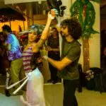 mejores clases de baile privadas y grupales en medellin, con los mejores instructores de salsa y bachata de medellin. Best salsa and bachata lessons in Medellin-Colombia. Located in Poblado and Laureles. Group and private dance lessons